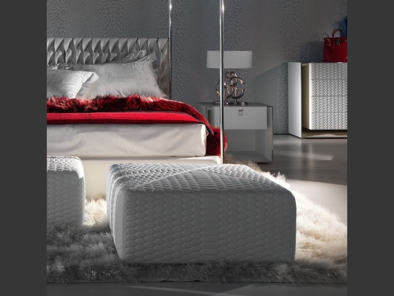 ПУФ ROBERTO CAVALLI HERA 02