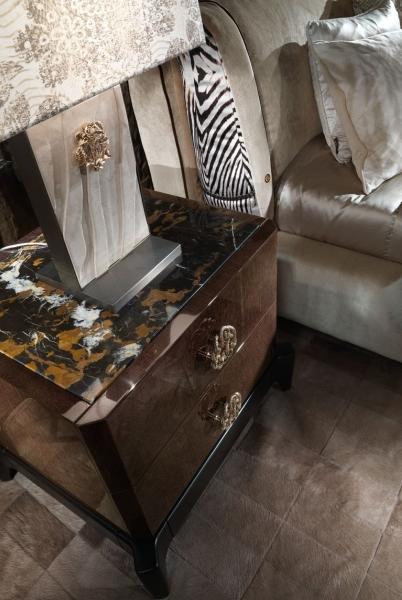 ТУМБОЧКА ROBERTO CAVALLI CORNER.2