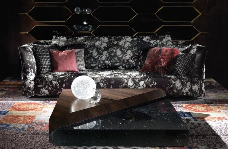 ДИВАН ROBERTO CAVALLI RUBENS