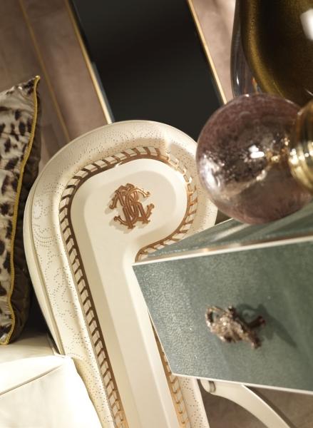 ДИВАН ROBERTO CAVALLI DIVA