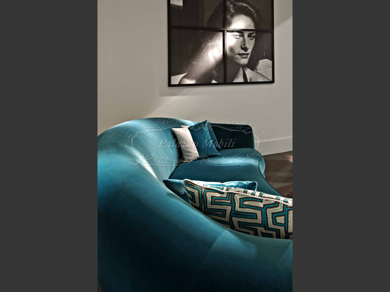 ДИВАН SOFTHOUSE TOBIA